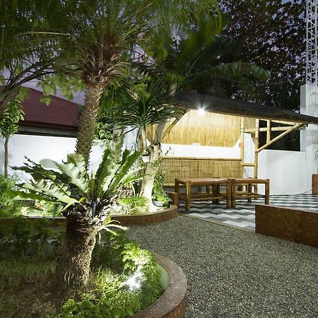 Island Jewel Inn Manoc-Manoc Kültér fotó