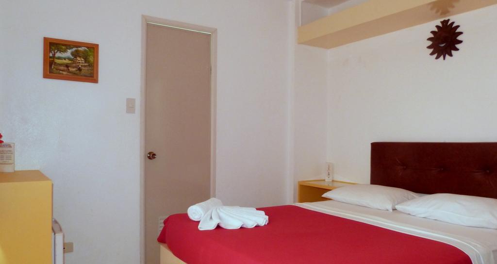 Island Jewel Inn Manoc-Manoc Kültér fotó
