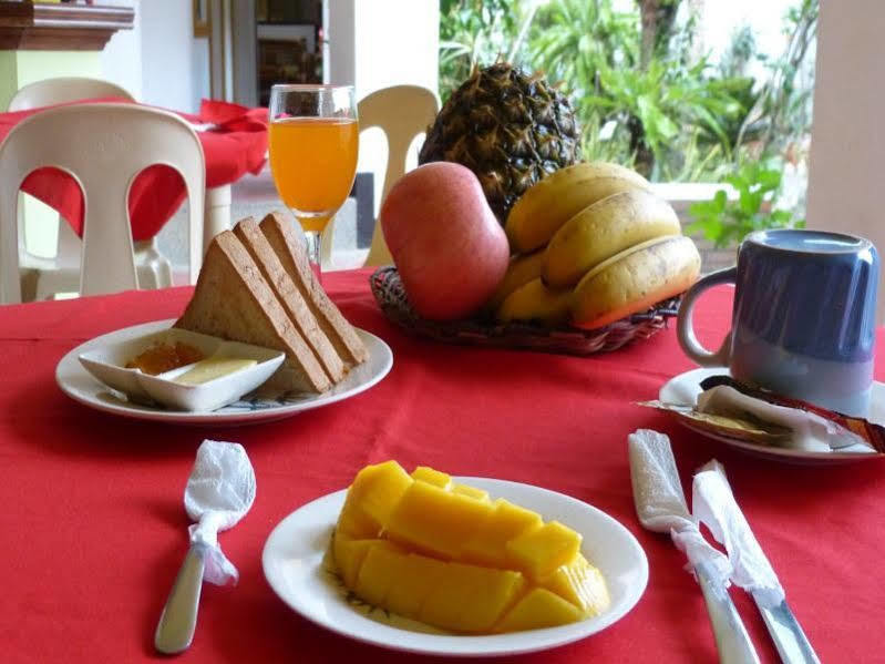 Island Jewel Inn Manoc-Manoc Kültér fotó